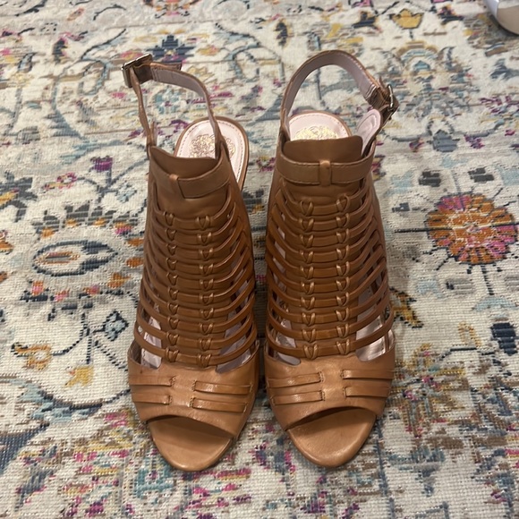 Vince Camuto Eliana Bootie in Tan Size 10 - Picture 3 of 7